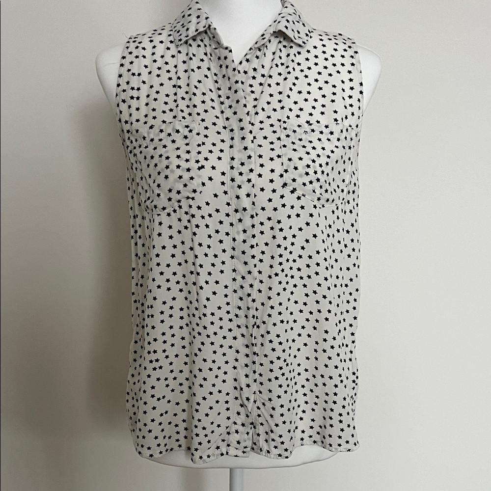 Velvet Heart Star Print Sleeveless Blouse